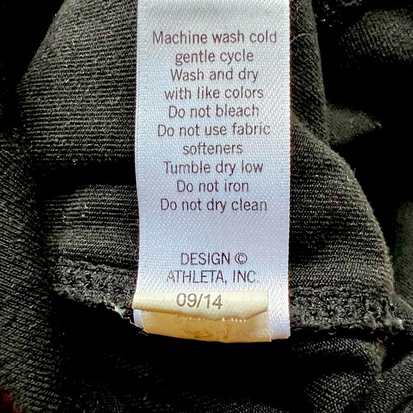 Athleta Metro Classic Leggings Tights Size Small in Black - Picture 8 of 9